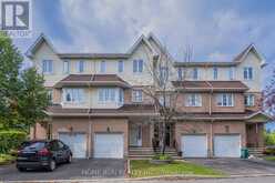 2632 PALINGS PRIVATE | Ottawa Ontario | Slide Image One