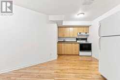 121 BARTLETT PRIVATE | Ottawa Ontario | Slide Image Thirty-three