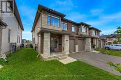 958 OMAGAKI WAY | Ottawa Ontario | Slide Image Three
