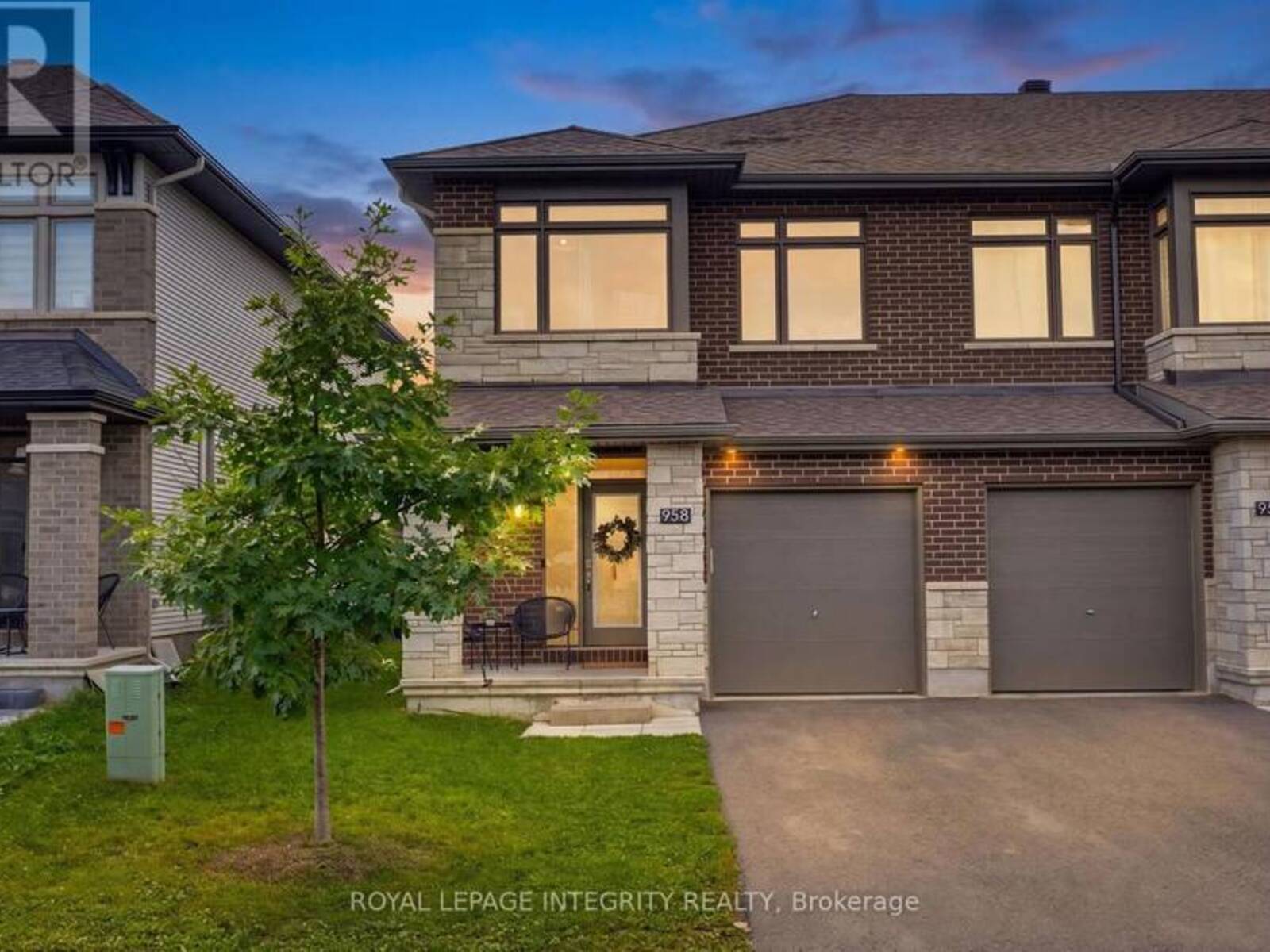 958 OMAGAKI WAY, Ottawa, Ontario K1X 0J3