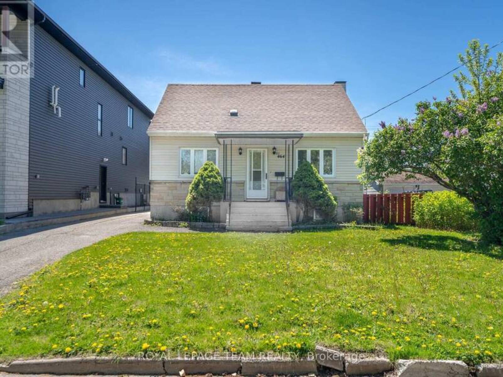 464 MUTUAL STREET, Ottawa, Ontario K1K 1C8