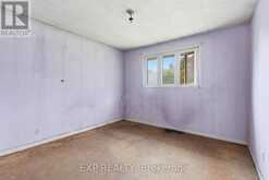 2498 MER BLEUE ROAD | Ottawa Ontario | Slide Image Nine