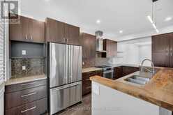 1559 QUEENSDALE AVENUE | Ottawa Ontario | Slide Image Sixteen