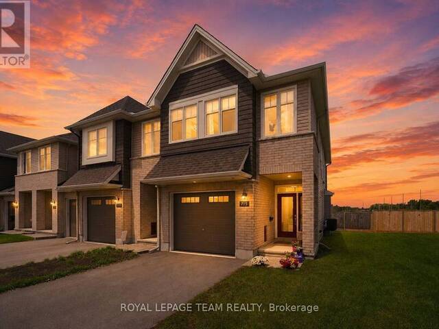 715 MAVERICK CRESCENT Ottawa Ontario, K2S 2X1 - 3 Bedrooms Home For Sale