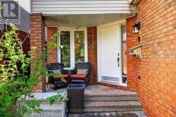 9 STREAMWOOD LANE | Ottawa Ontario | Slide Image Three