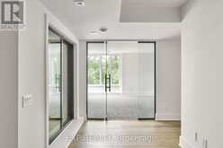 32 CLOVELLY ROAD | Ottawa Ontario | Slide Image Seventeen