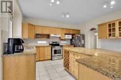 11 RIVERSTONE DRIVE | Ottawa Ontario | Slide Image Four