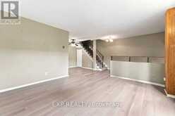 30A - 30A WOODVALE GREEN | Ottawa Ontario | Slide Image Eleven