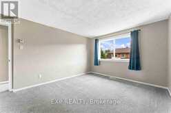 30A - 30A WOODVALE GREEN | Ottawa Ontario | Slide Image Eighteen