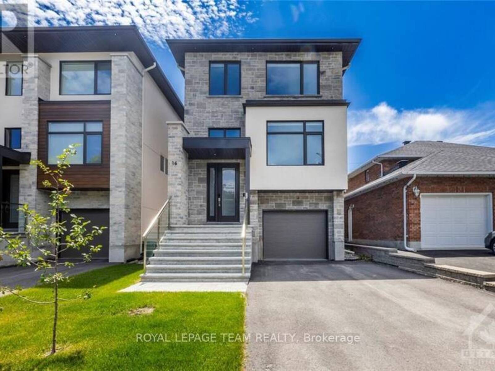 16 MELVILLE DRIVE, Ottawa, Ontario K2J 2E9