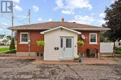 208 OXFORD STREET E | Kemptville Ontario | Slide Image Two