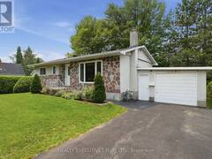 2593 CLEROUX CRESCENT Ottawa Ontario, K1W 1B6