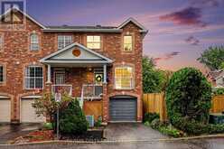 2 BELLFLOWER PRIVATE NW | Ottawa Ontario | Slide Image Two