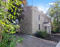 35 MACKAY STREET | Ottawa Ontario | Slide Image Two