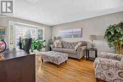 518 DES CONIFERS CRESCENT | Ottawa Ontario | Slide Image Two