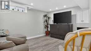 518 DES CONIFERS CRESCENT | Ottawa Ontario | Slide Image Thirty-seven