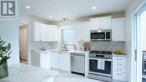 672 FARMBROOK CRESCENT | Ottawa Ontario | Slide Image Twelve