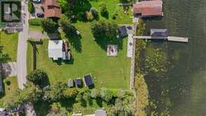 92 KERRY POINT ROAD | Leeds and the Thousand Islands Ontario | Slide Image Ten