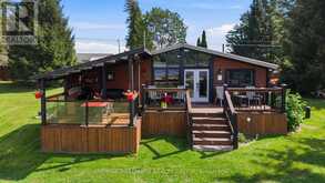 92 KERRY POINT ROAD | Leeds and the Thousand Islands Ontario | Slide Image One
