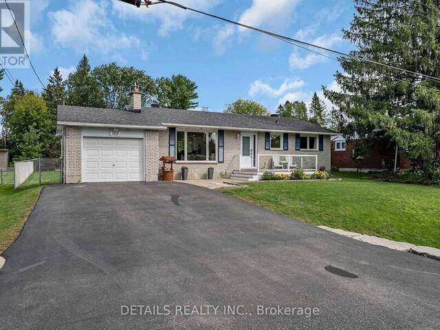 100 FOWLER STREET S Ottawa Ontario, K0A 2Z0 - 3 Bedrooms Home For Sale