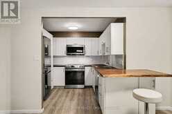 403 - 475 LAURIER AVENUE W | Ottawa Ontario | Slide Image Thirteen