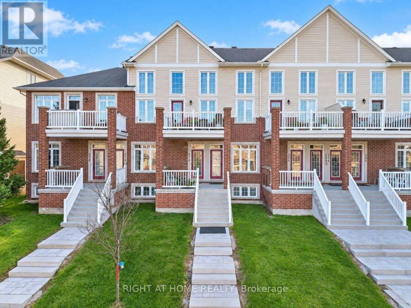314 ROYAL FERN WAY, Ottawa, Ontario K1V 2K6