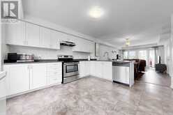 149 LEWIS HONEY DRIVE | Aurora Ontario | Slide Image Twelve