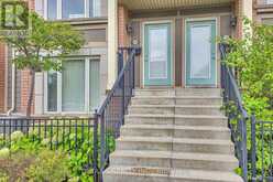 149 LEWIS HONEY DRIVE | Aurora Ontario | Slide Image Two