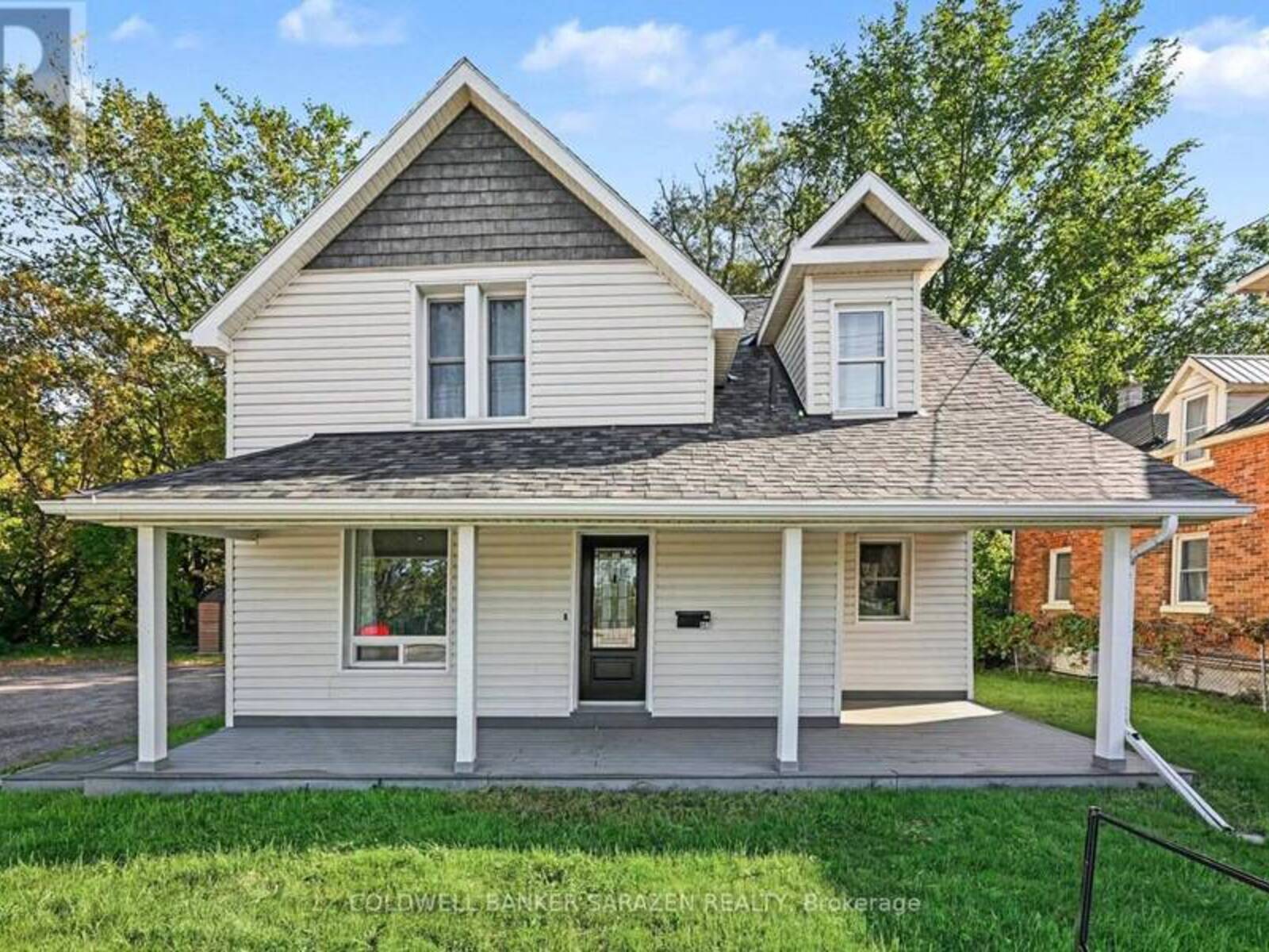 447 RAGLAN STREET S, Renfrew, Ontario K7V 1R9