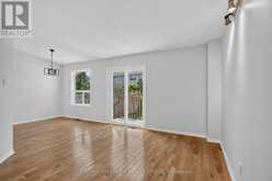 82 WHALINGS CIRCLE | Ottawa Ontario | Slide Image Ten