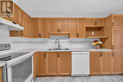 82 WHALINGS CIRCLE | Ottawa Ontario | Slide Image Eighteen