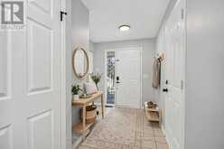 82 WHALINGS CIRCLE | Ottawa Ontario | Slide Image Two