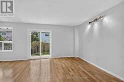 82 WHALINGS CIRCLE | Ottawa Ontario | Slide Image Eight