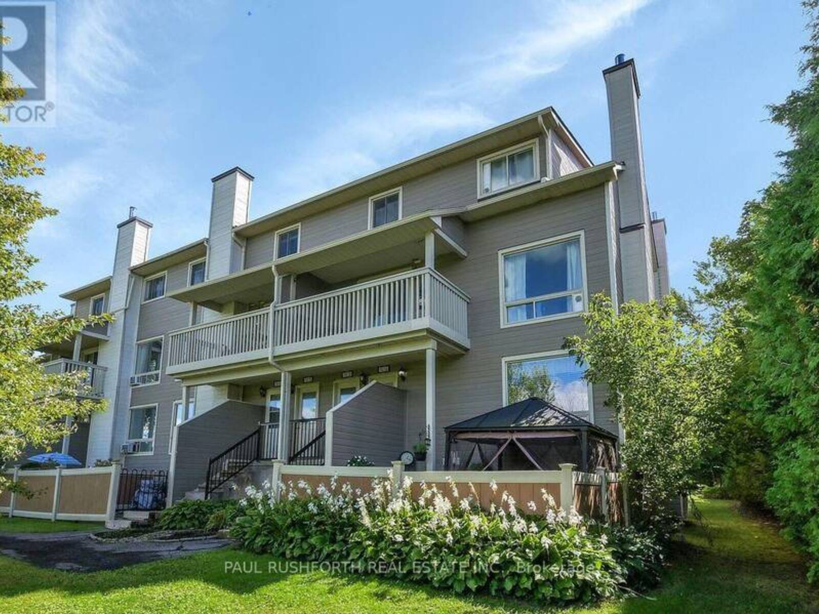 1A - 762 ST. ANDRE DRIVE, Ottawa, Ontario K1C 4S6