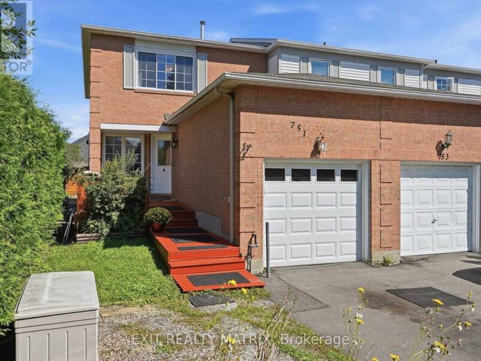 751 CLEARCREST CRESCENT, Ottawa, Ontario K4A 3E7