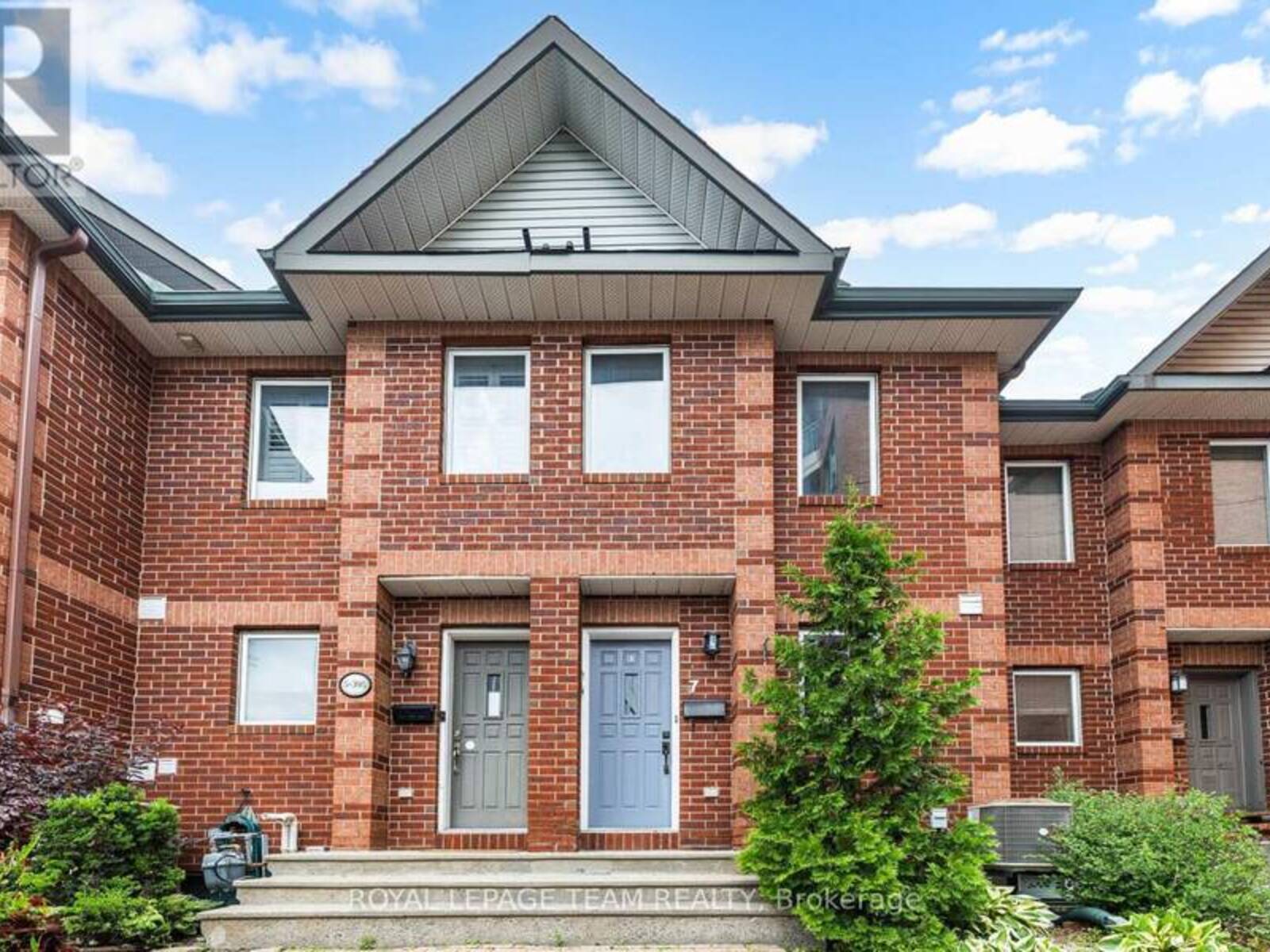7 - 395 BELL STREET S, Ottawa, Ontario K1S 4K5