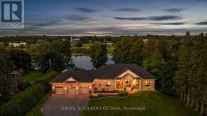 5833 RIDEAU VALLEY DRIVE N | Ottawa Ontario | Slide Image One