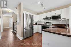 21 WEST RIDGE DRIVE | Ottawa Ontario | Slide Image Nine