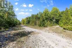 1128 USBORNE STREET | McNab-Braeside Ontario | Slide Image Thirteen