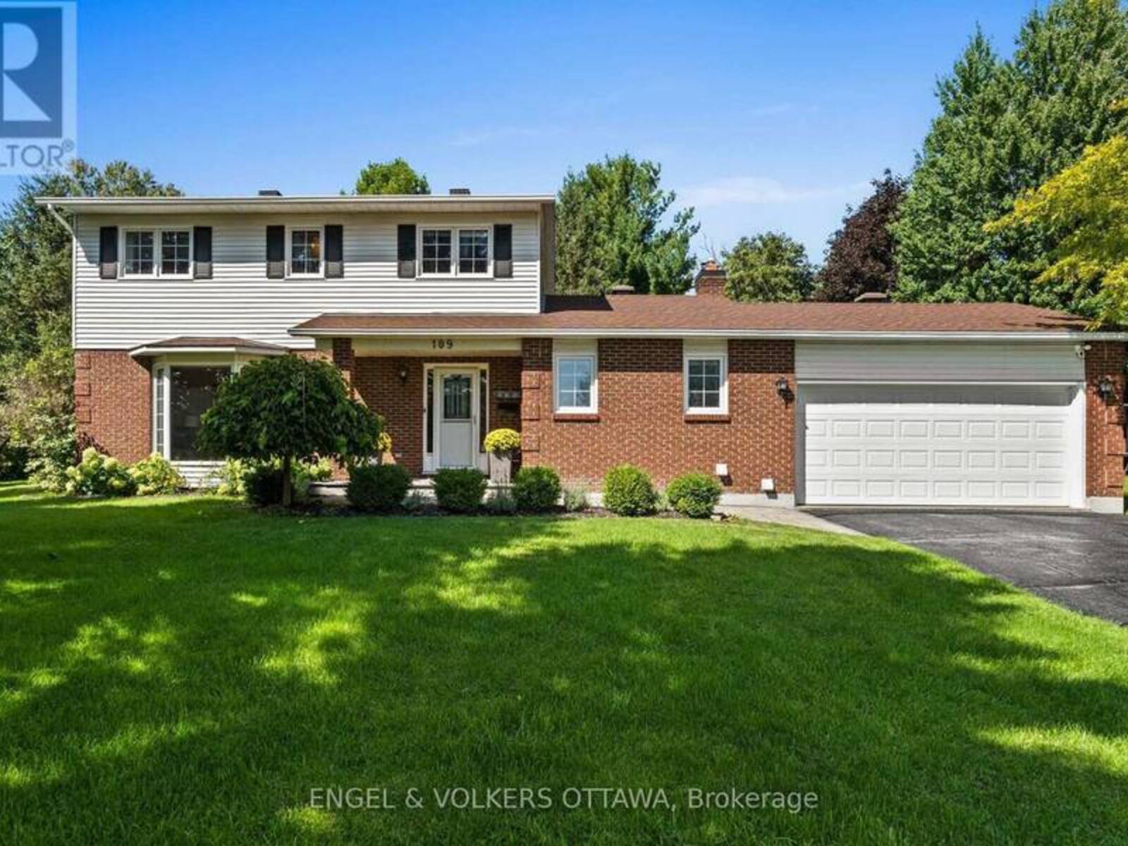 109 INNISKILLIN DRIVE, Ottawa, Ontario K0A 1L0