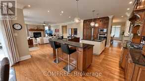 5605 CARRISON DRIVE | Ottawa Ontario | Slide Image Eight