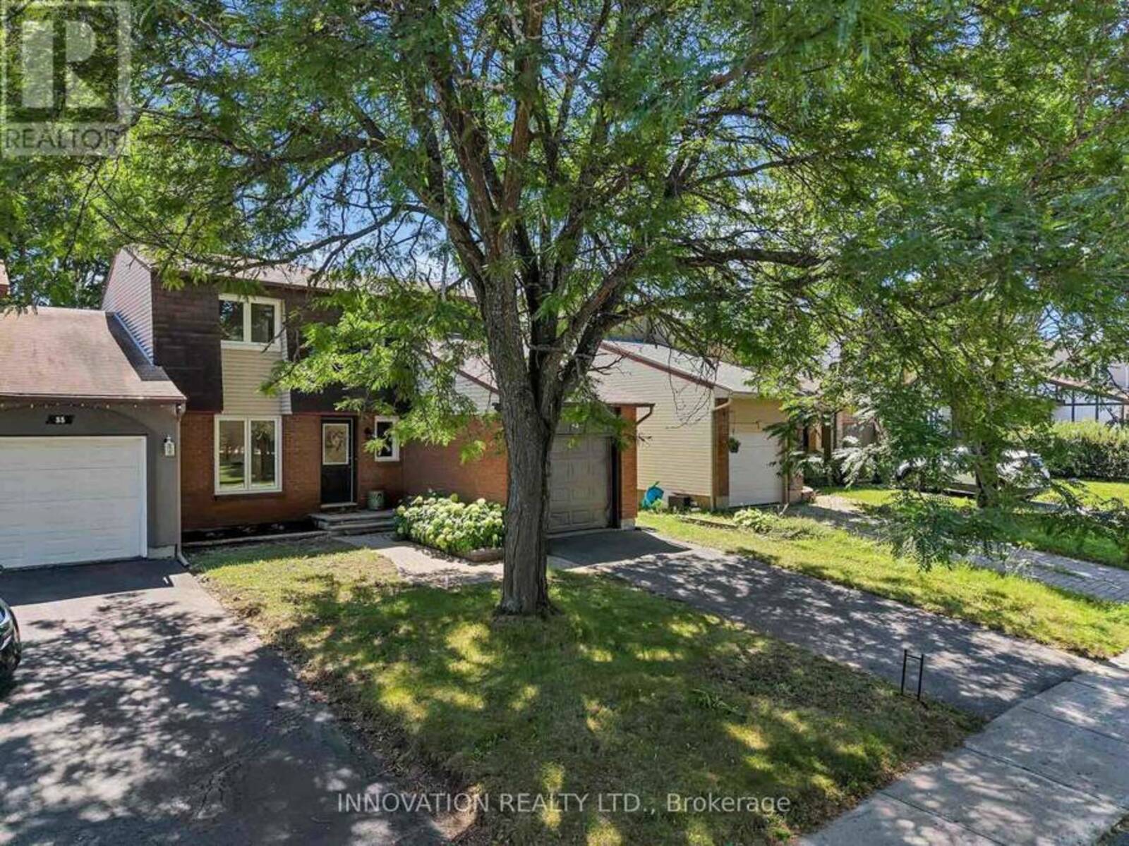 33 EXETER DRIVE, Ottawa, Ontario K2J 1Z9