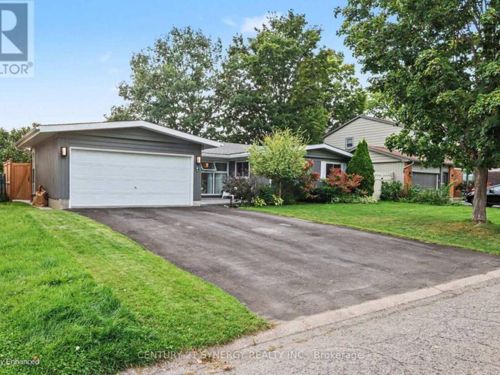 16 LENTINI WAY, Ottawa, Ontario K2G 3P9