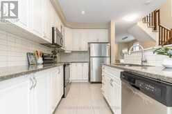 299 WOOD ACRES GROVE | Ottawa Ontario | Slide Image Thirteen