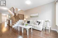 299 WOOD ACRES GROVE | Ottawa Ontario | Slide Image Fifteen