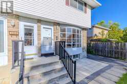 1441 CLAYMOR AVENUE | Ottawa Ontario | Slide Image Three