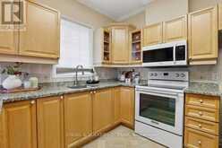 5 GOLDORA PRIVATE | Ottawa Ontario | Slide Image Sixteen