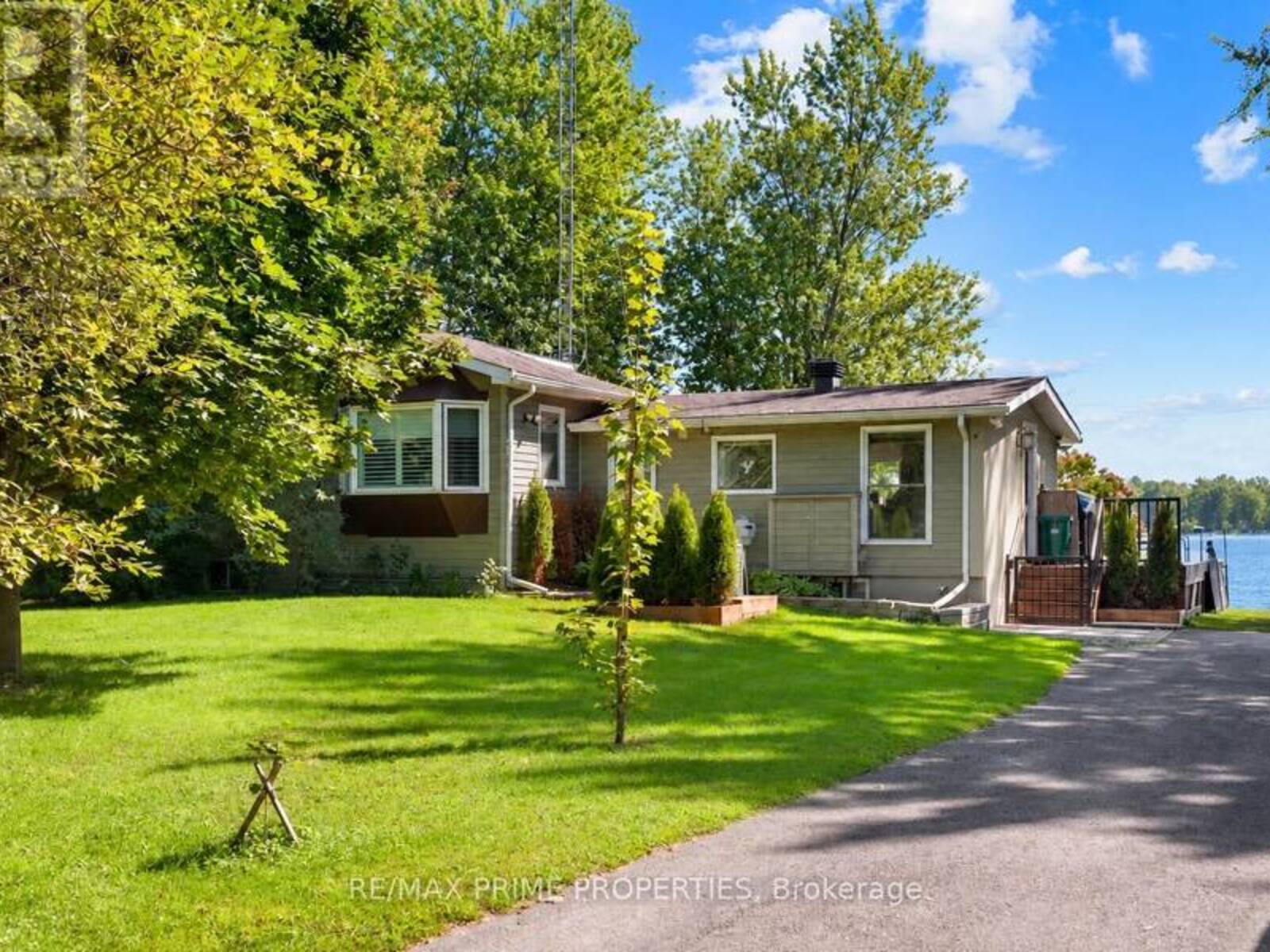 2466 FAIRMILE ROAD, Ottawa, Ontario K0G 1J0