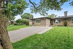 2061 CABOT STREET | Ottawa Ontario | Slide Image Forty