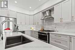 949 OMAGAKI WAY | Ottawa Ontario | Slide Image Eight